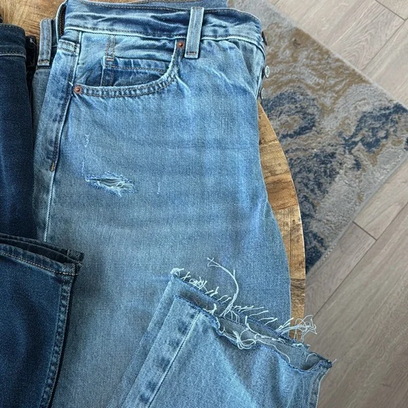 Trendy! 3 Pairs of Jeans Sz10 - 2 NEW! - Picture 4 of 16